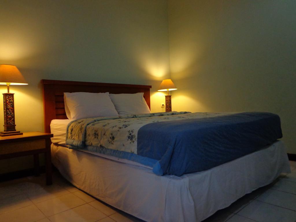 D' Kubu Pratama Homestay Nusa Dua  Buitenkant foto